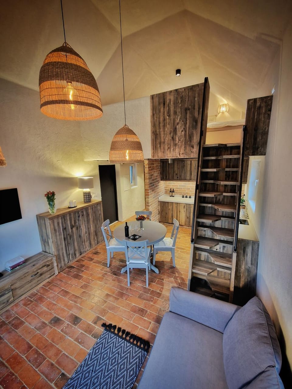 DomkiTomki, Winnica Sindaco House in Poland