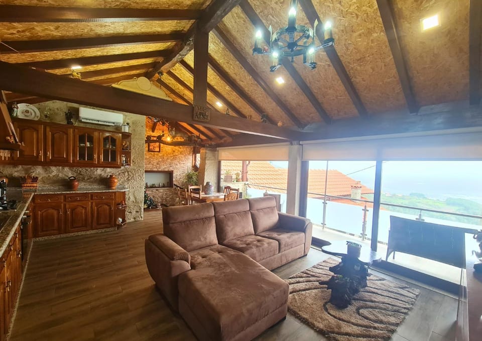 Kitchen or kitchenette, Living room, Dining area