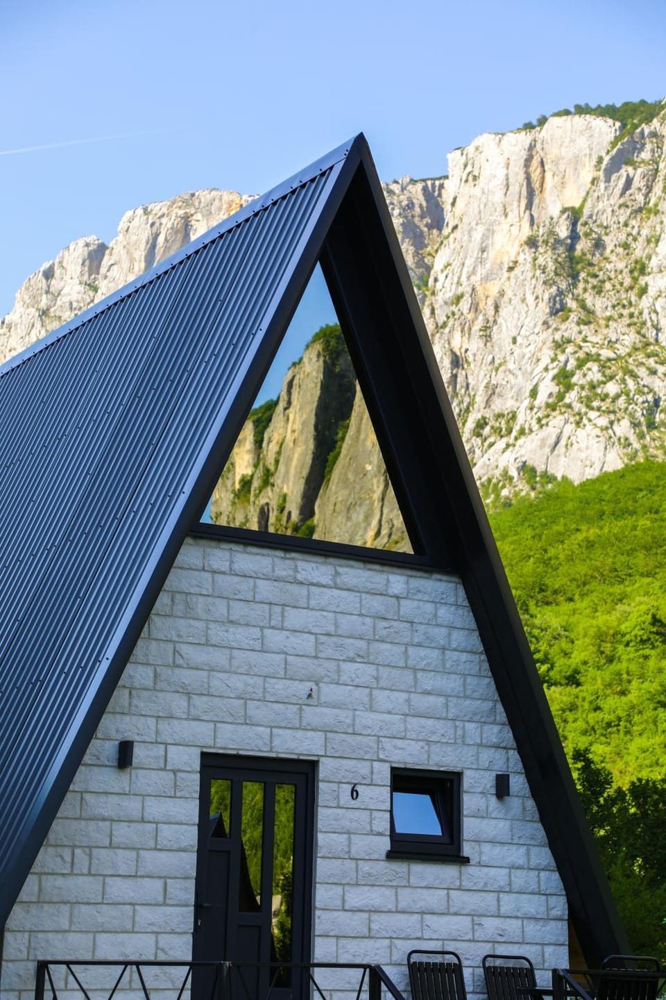 Natures Escape Kozarica Chalet in Montenegro