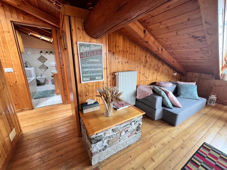 Casa Elenina Apartment in Colico