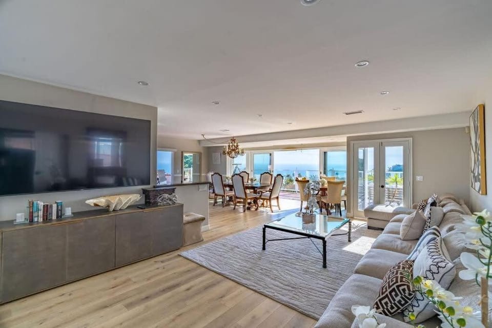 California Dreamin Your Ocean-View Sanctuary House in Pacific Beach