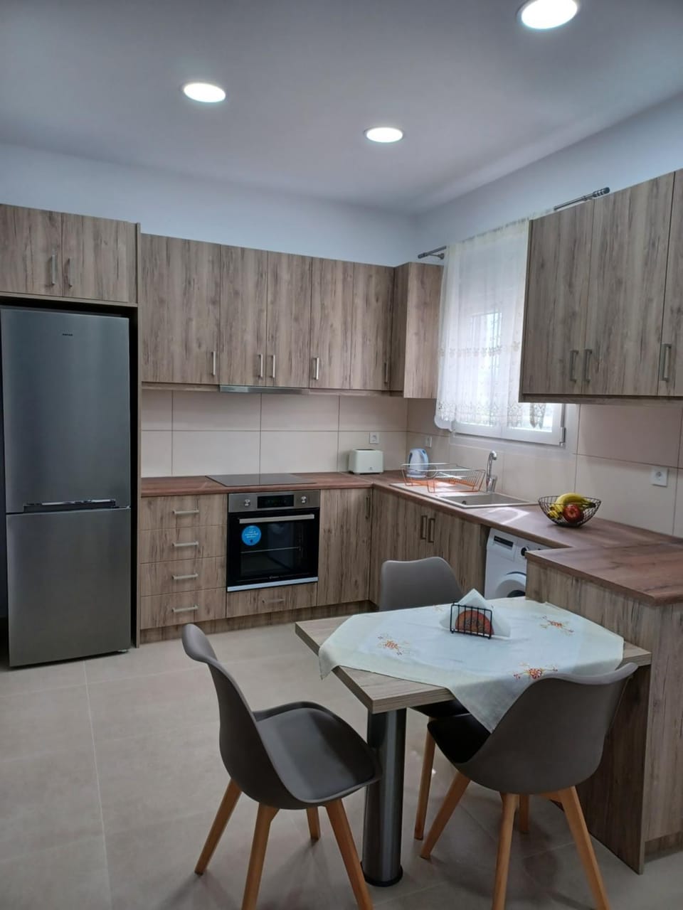 Kitchen or kitchenette, Dining area, minibar, pet friendly, toaster