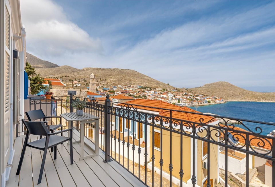 Patio, Natural landscape, View (from property/room), Balcony/Terrace, Mountain view, Sea view