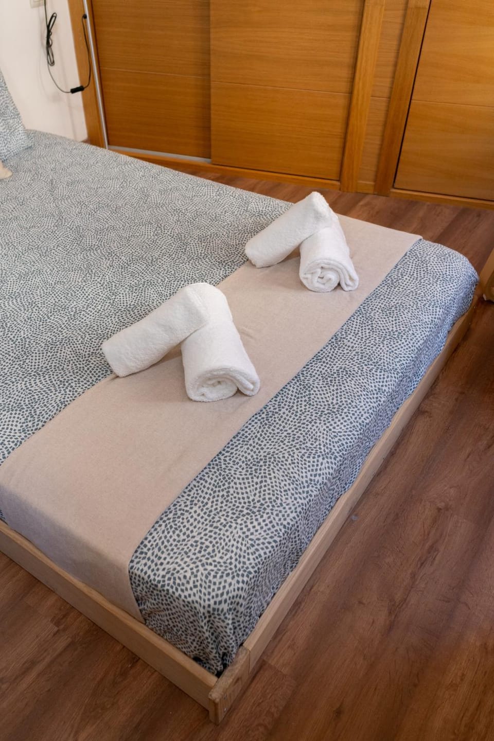 Bed, Photo of the whole room, Bedroom, towels