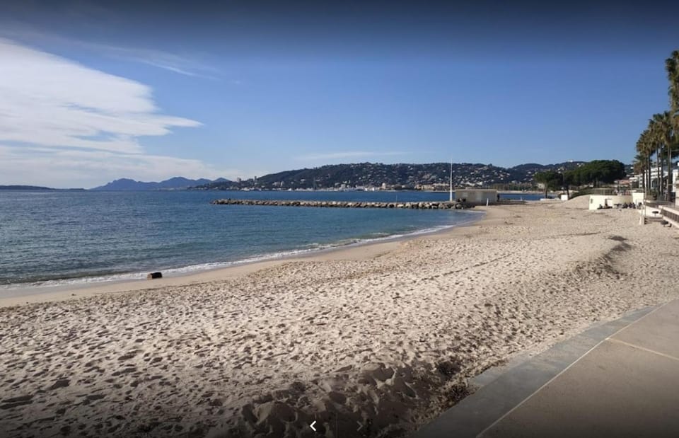 Le puits aux fées Apartment in Antibes