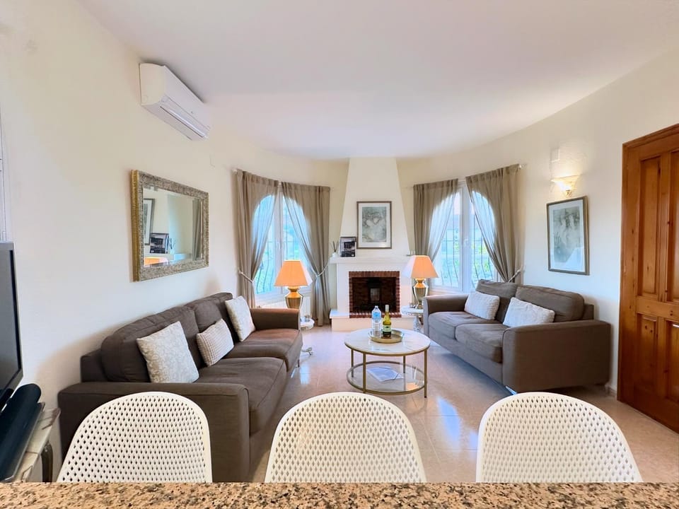 Beautiful Villa Close to Xabia & Moraira House in Marina Alta