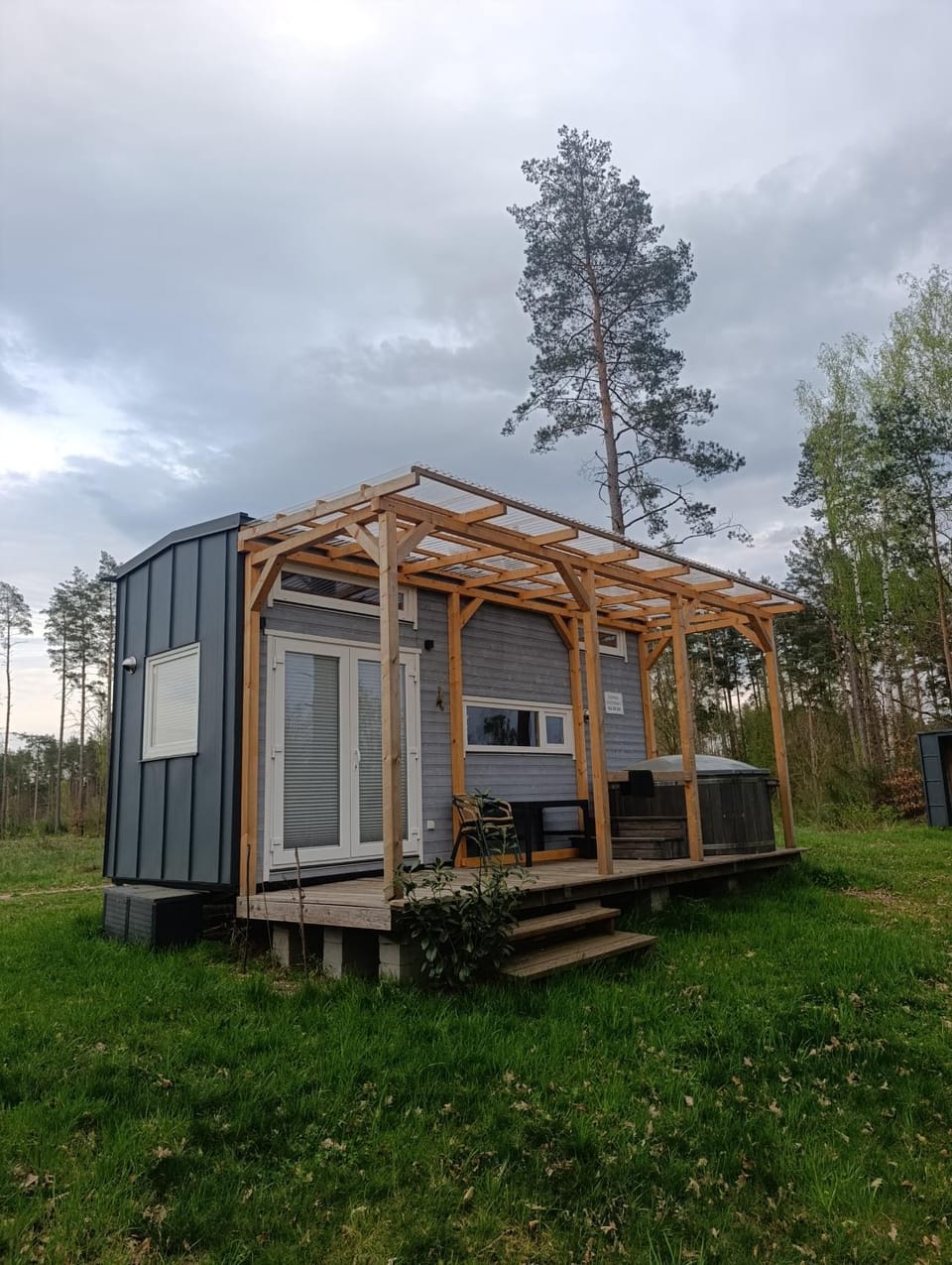 Domek nad jeziorem z jacuzzi House in Pomeranian Voivodeship