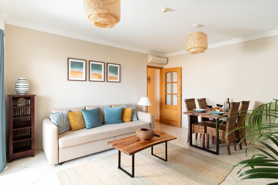 Albufeira-Sea View/pool Casa Sara Linnea 1bedroom Apartment in Albufeira