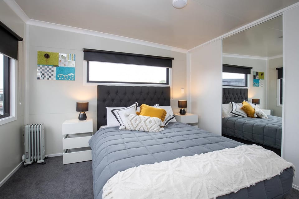 Affordable Modern Accommodation House in West Coast