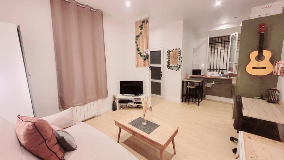 Le petit havre de paix, Proche Paris-Disney-Asterix-Aéroport CDG Apartment in Île-de-France