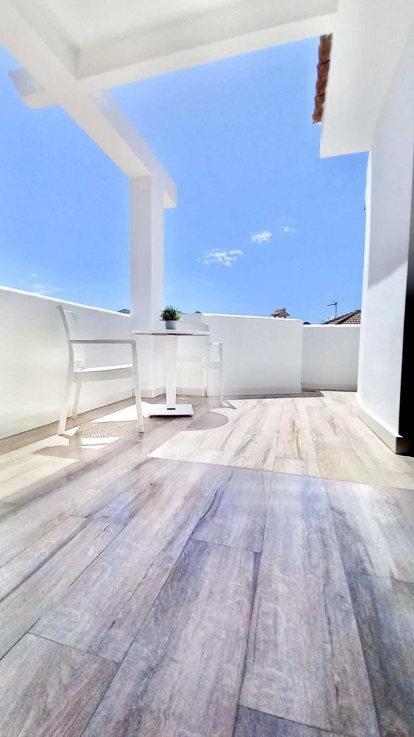 Balcony/Terrace, Balcony/Terrace