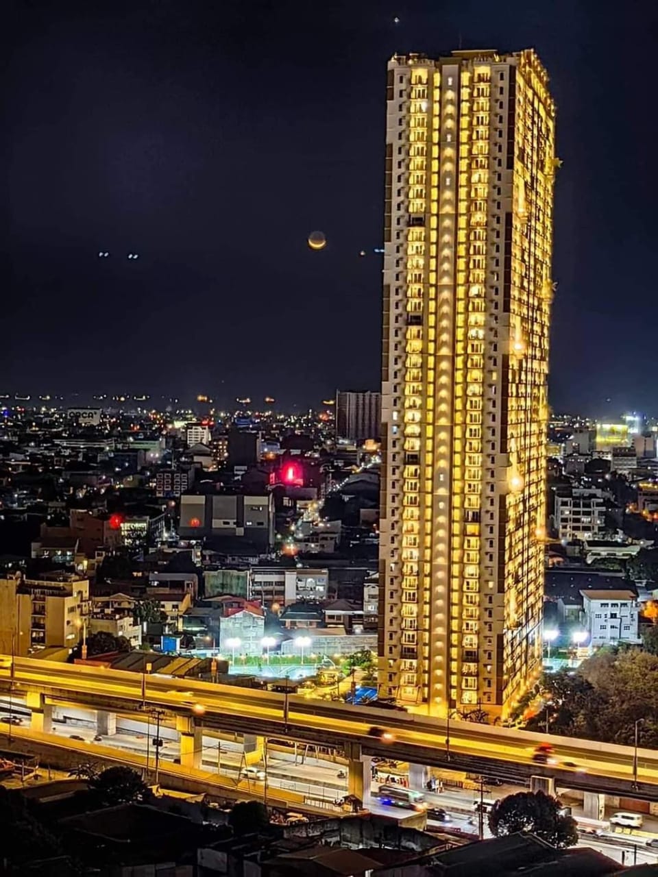 The Celandine A Bonifacio Balintawak Condotel Apartment hotel in Quezon City
