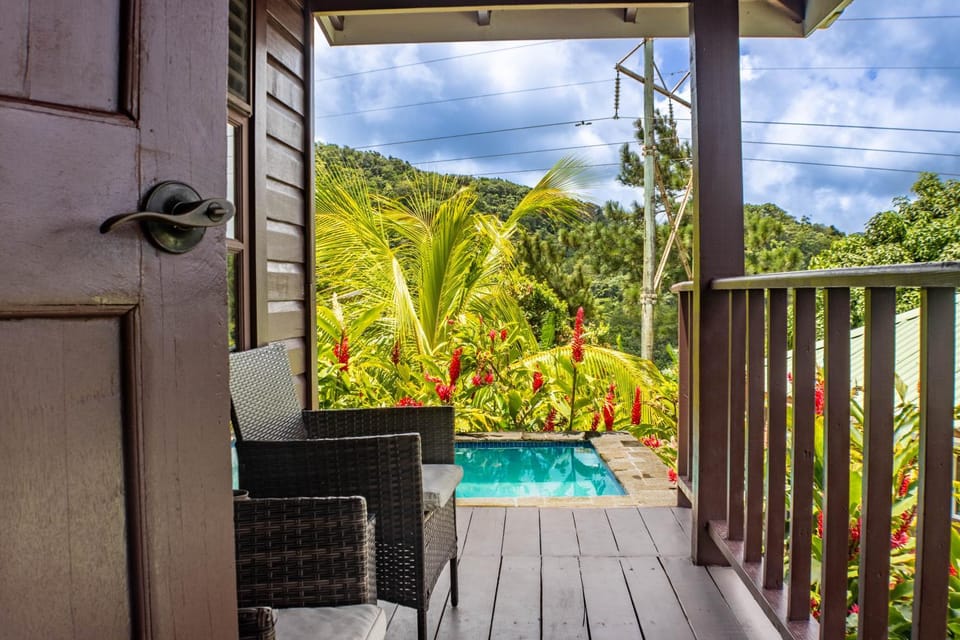Patio, Swimming pool