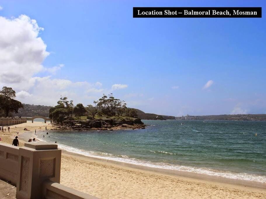 BOT01 - Balmoral Light and Airy Beach Apartment Apartment in Sydney