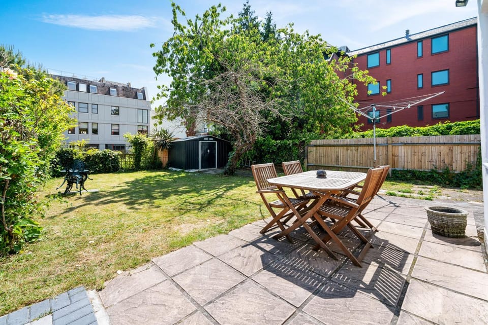 Garden, Balcony/Terrace