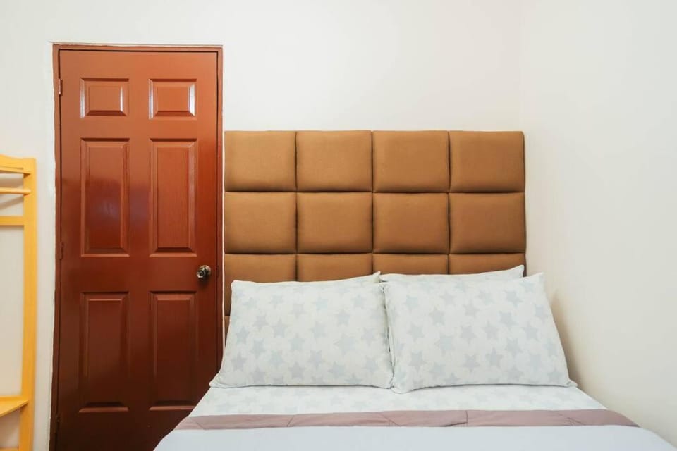 Cozy BNB - Unit G Apartment in Batangas