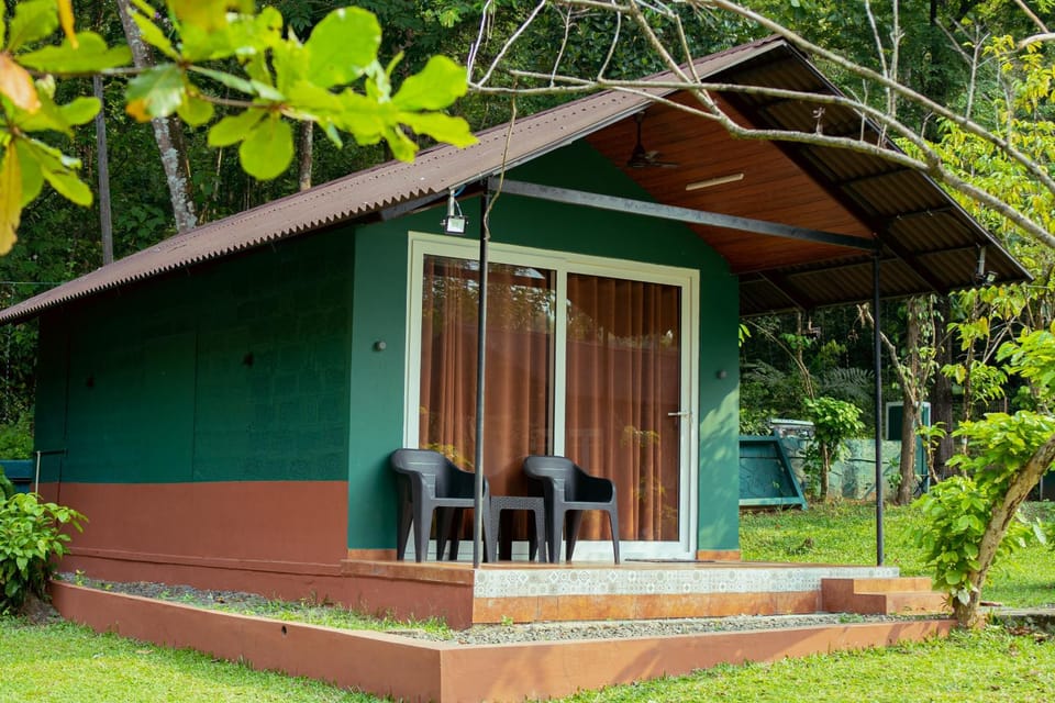 Property building, Garden, View (from property/room), Garden view, Area and facilities