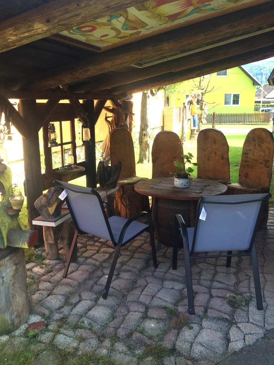 Seating area