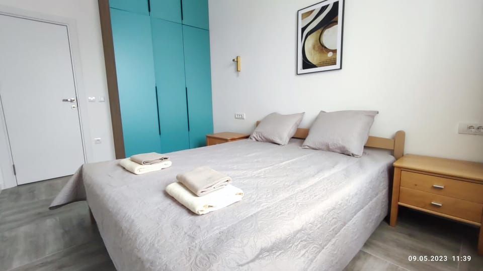 Bed, Bedroom, wardrobe