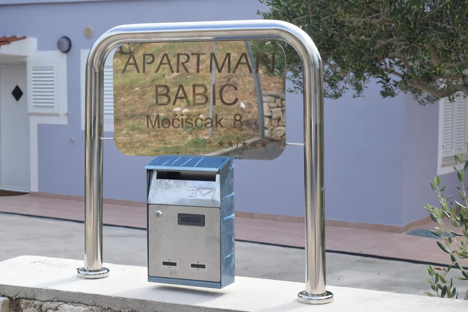 Property logo or sign
