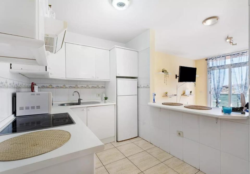 Resimar con vistas al mar en Candelaria Apartment in Canary Islands