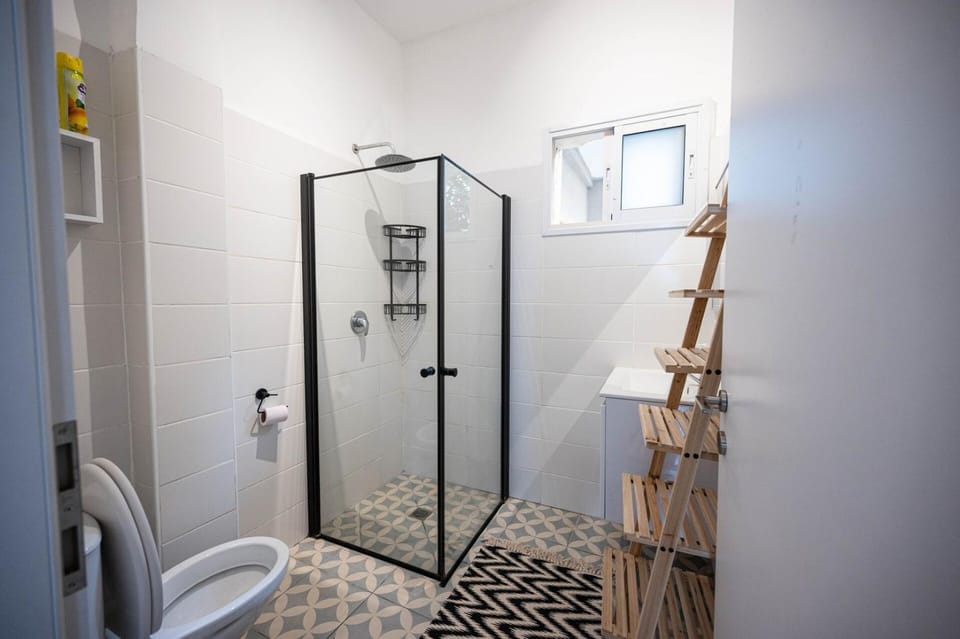 HaYarkon Seaside - 3Bedroom By Vacay Apartment in Tel Aviv-Yafo