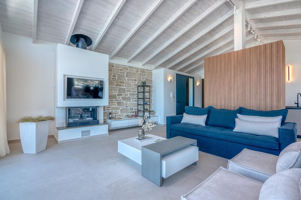 TV and multimedia, Living room, Photo of the whole room, Seating area