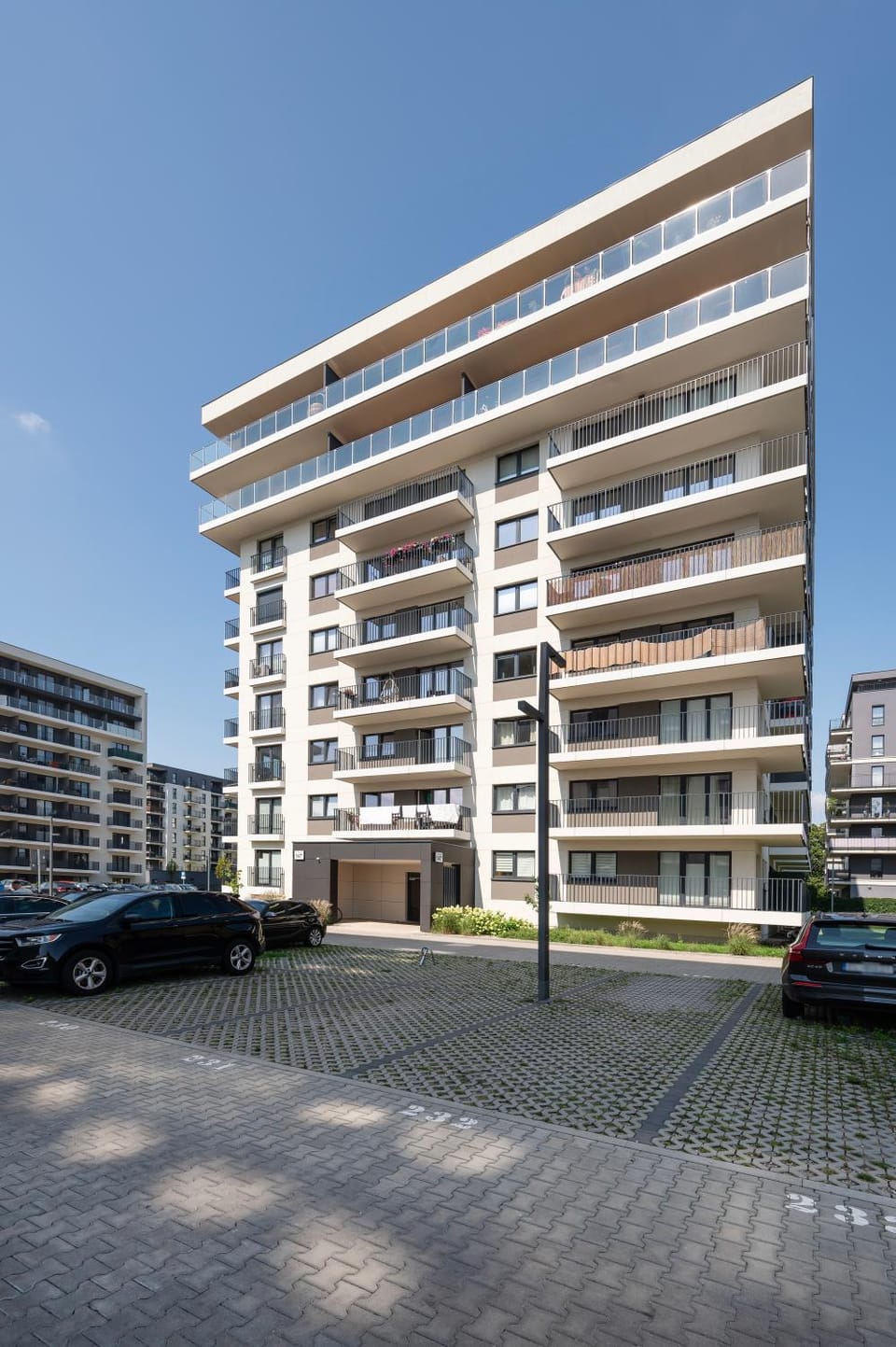 Property building, Day, Location, Parking