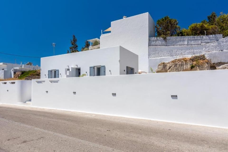 Island Dreams Apartment in Milos
