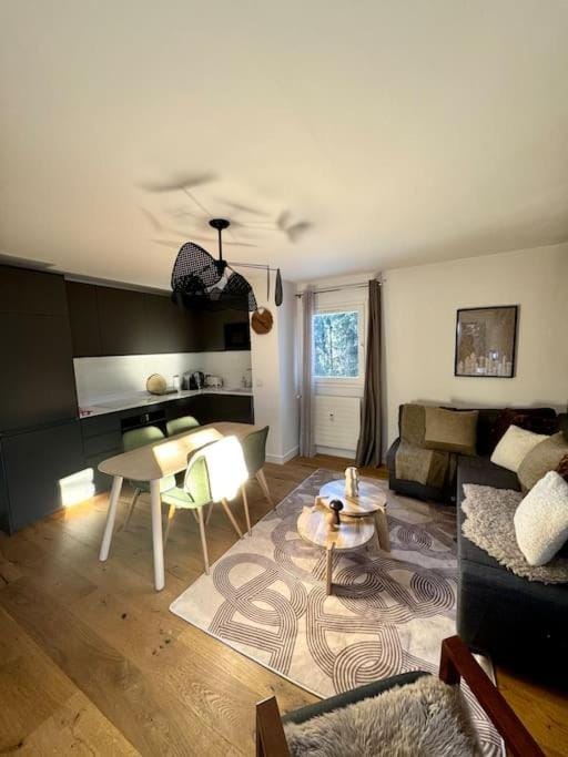 Le LihamWood Apartment in Megève