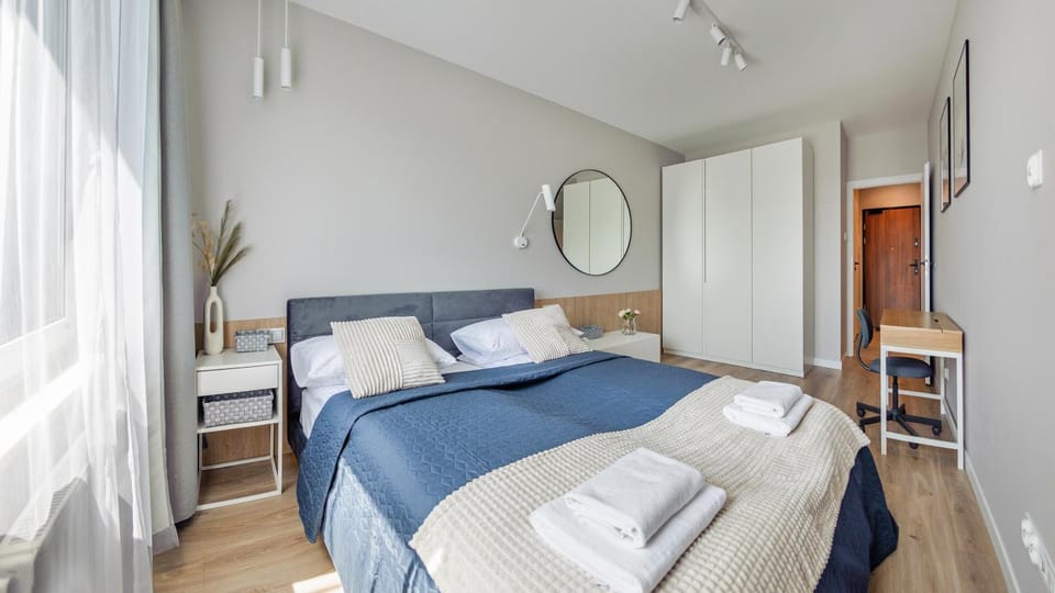 Bed, Bedroom, wardrobe