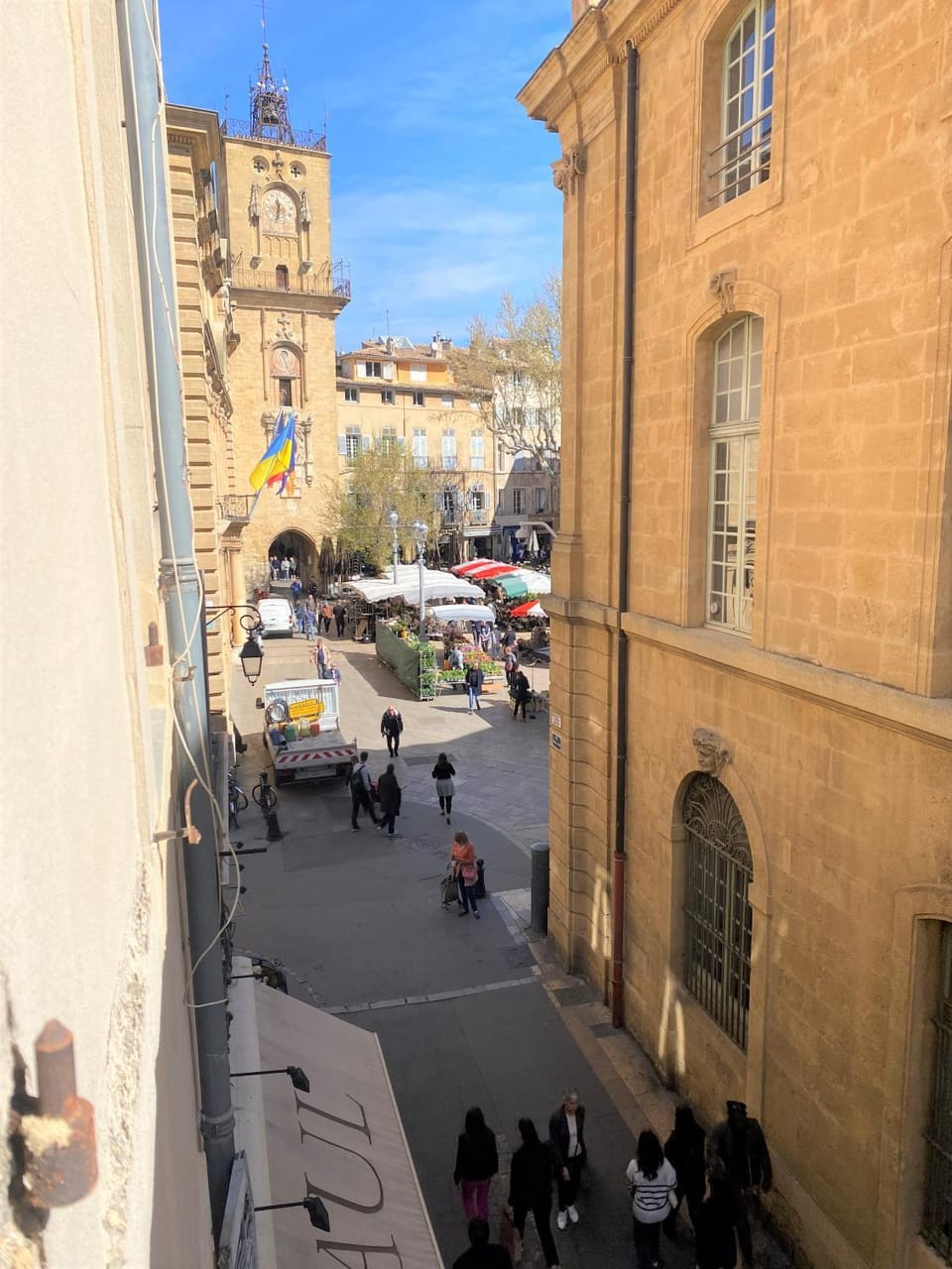 Neighbourhood, City view