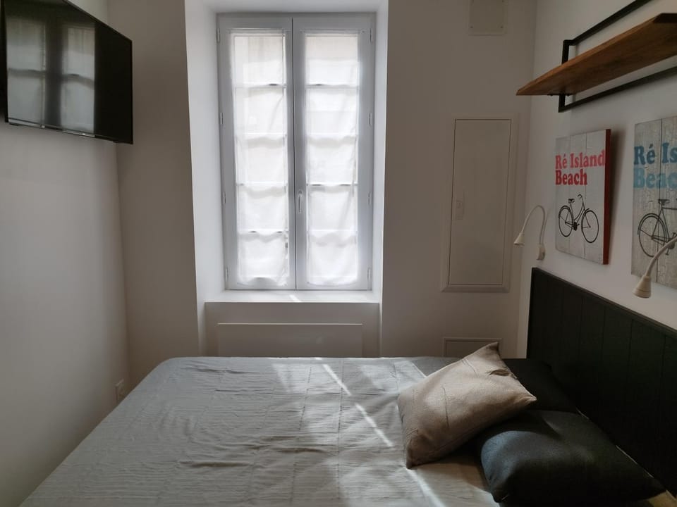 Le St Louis 1 Chambre aménagée avec cuisine Apartment in La Rochelle