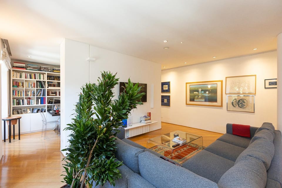 TV and multimedia, Living room, Seating area