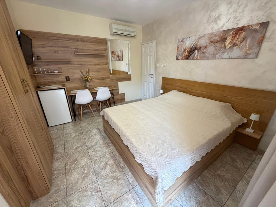 Eleonor Guest House Bed and Breakfast in Varna Province