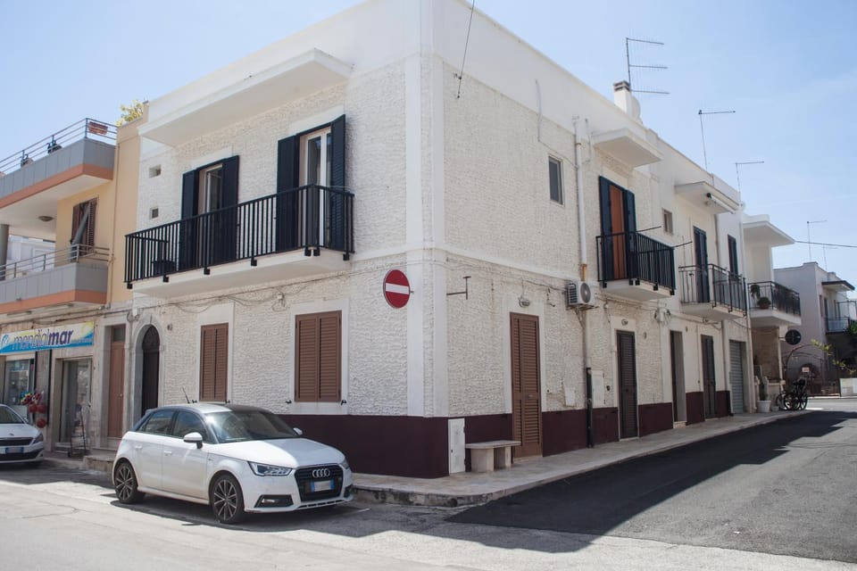 Property building, Parking