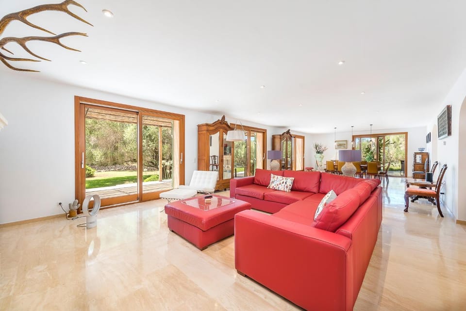 Property building, Living room