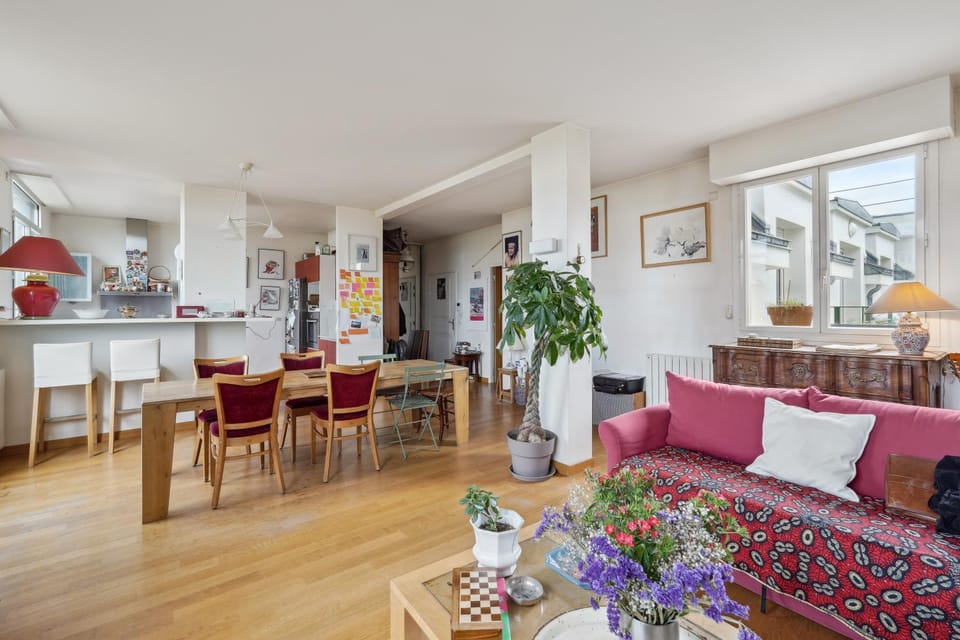 Charming apt for 5 people in Paris by Weekome Apartment in Paris