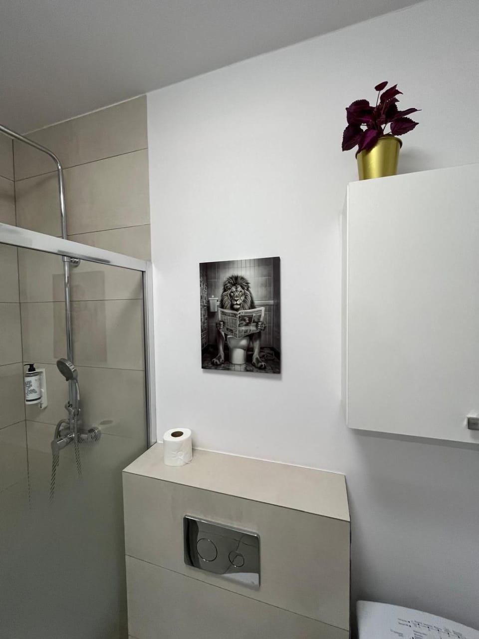 Targowa Charming Studio Apartment in Warsaw