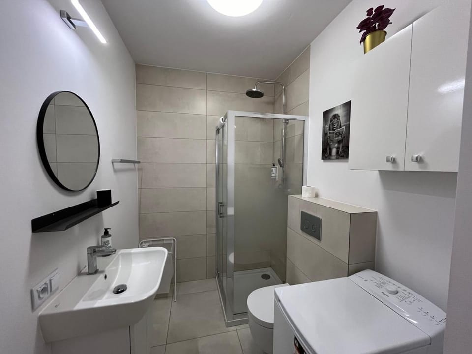 Targowa Charming Studio Apartment in Warsaw