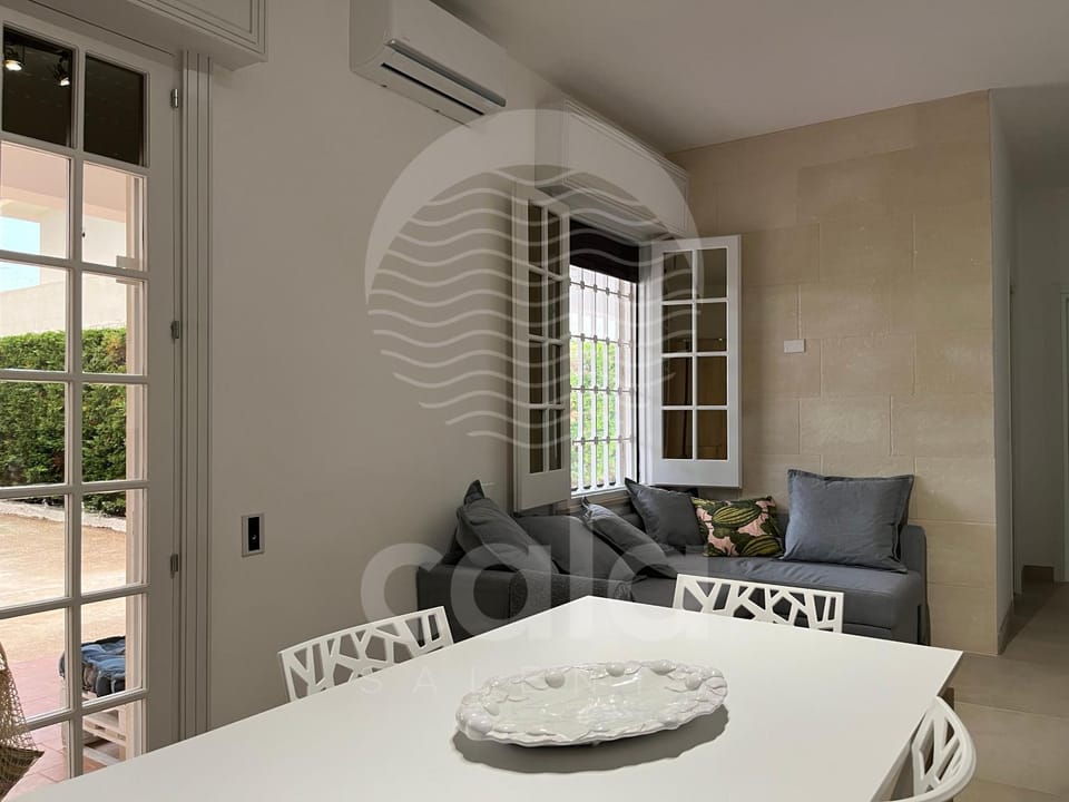 Living room, Dining area, air conditioner