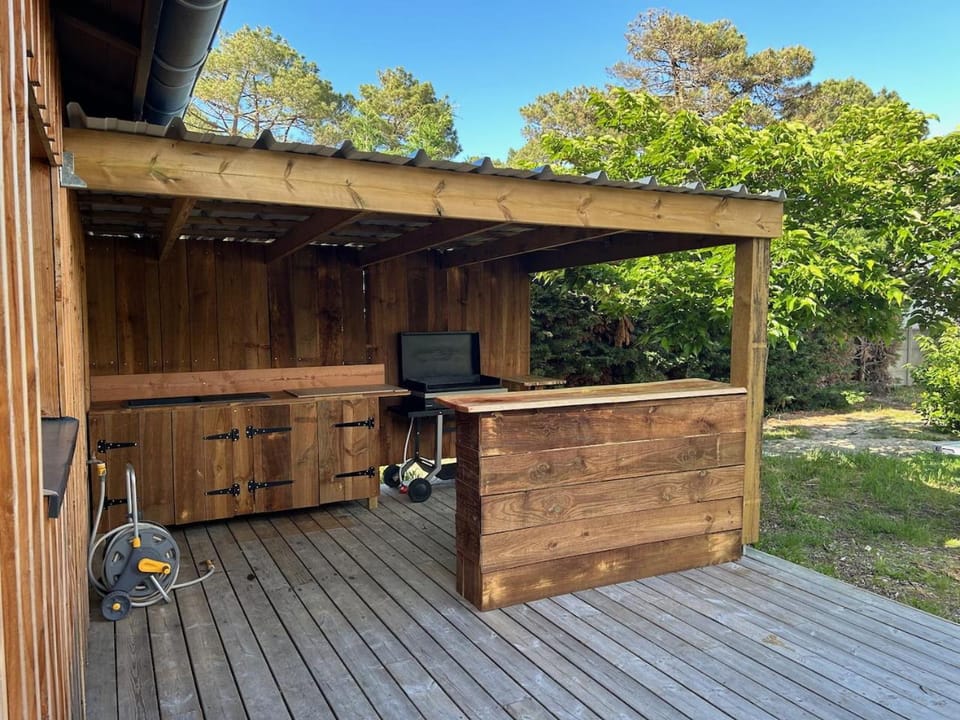 Lounge or bar