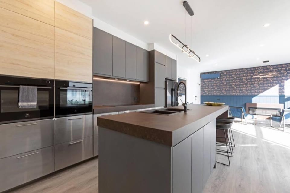 StayCentral - Stylish light-filled Prahran Penthouse Apartment in Melbourne