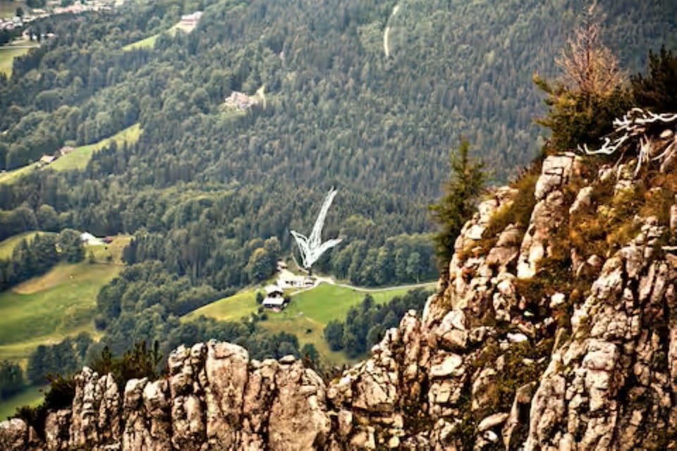 Property building, Nearby landmark, Natural landscape, Bird's eye view, Mountain view