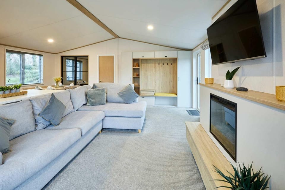 TV and multimedia, Living room, fireplace