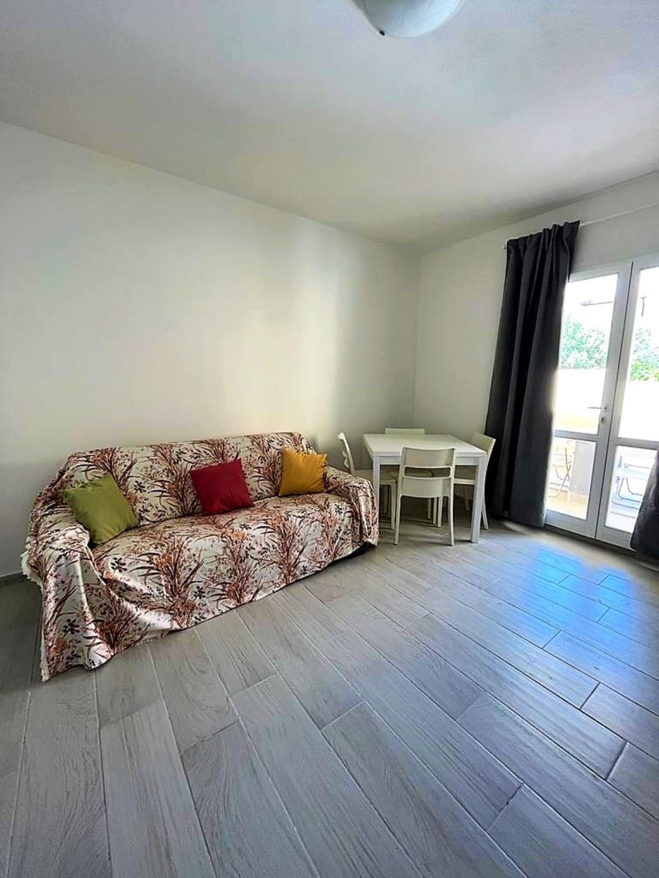 Communal lounge/ TV room, Living room