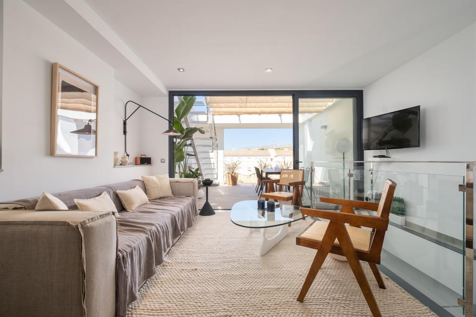 Communal lounge/ TV room, Seating area