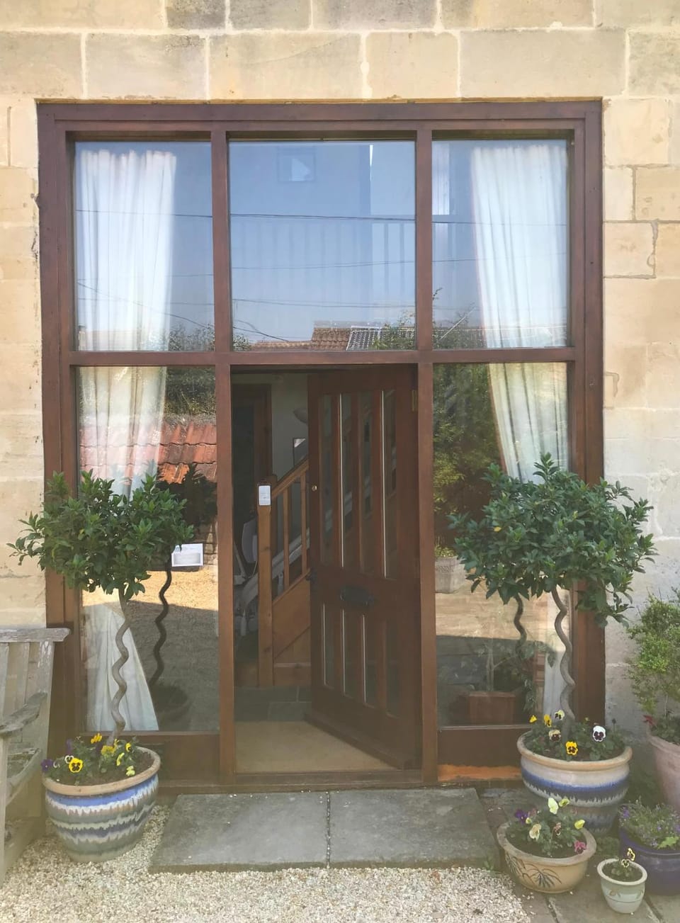 Facade/entrance