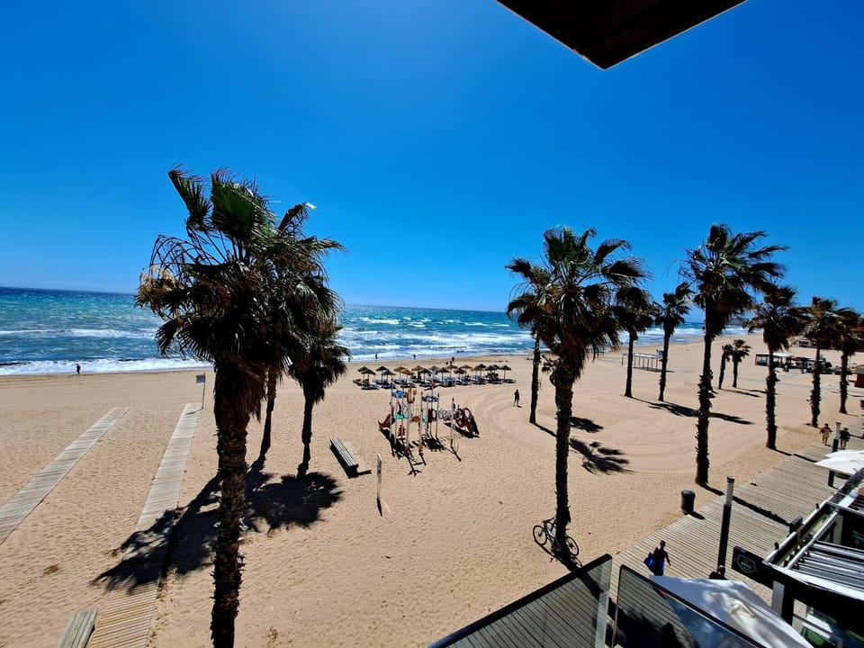 Luxury Apartment La Mata right by the sea Apartment in Torre La Mata