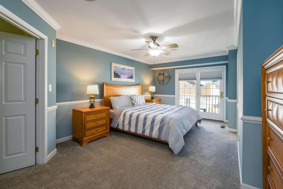 Spacious Resort Villa Near Beach - VBBL House in Sussex County
